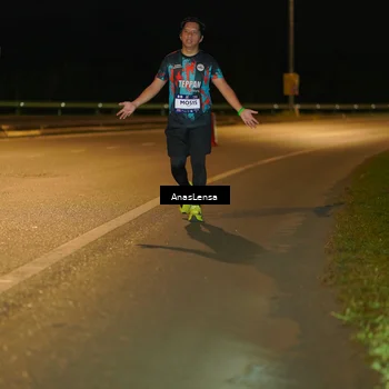 Runner Photo 7716263