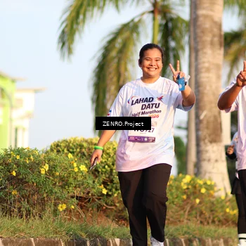 Runner Photo 7716277