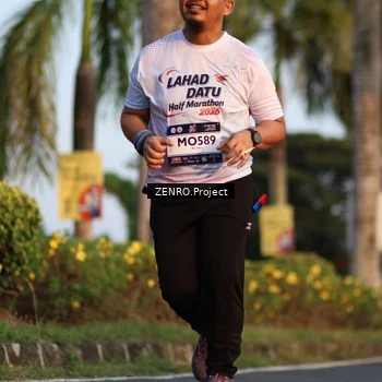 Runner Photo 7716297