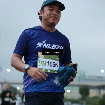 Runner Photo 7716313
