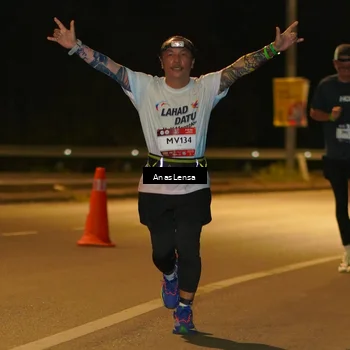 Runner Photo 7716322