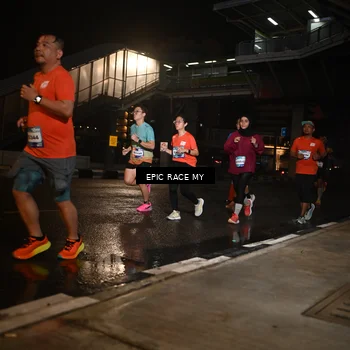 Runner Photo 7716326