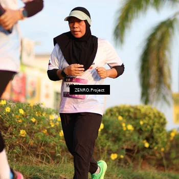 Runner Photo 7716348