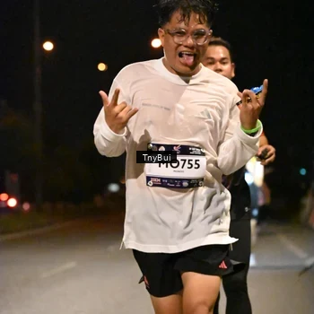 Runner Photo 7716399