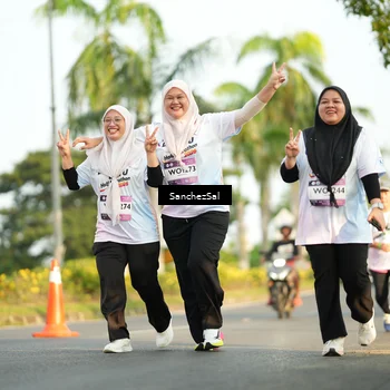 Runner Photo 7716425