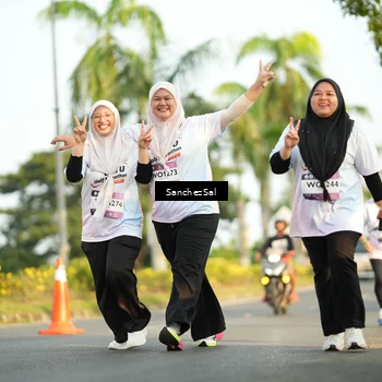 Runner Photo 7716432