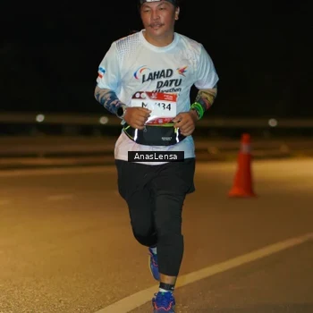 Runner Photo 7716433