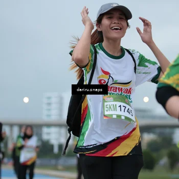 Runner Photo 7716448