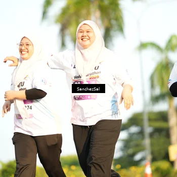 Runner Photo 7716486