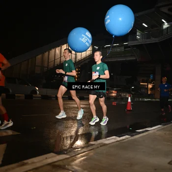 Runner Photo 7716507