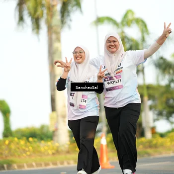 Runner Photo 7716512