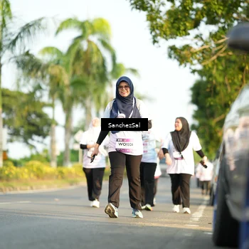 Runner Photo 7716539