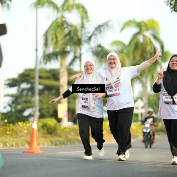 Runner Photo 7716561