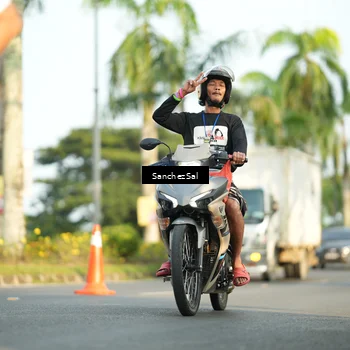 Runner Photo 7716577