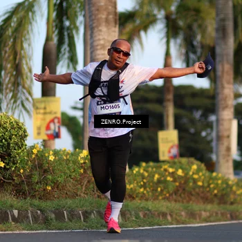 Runner Photo 7716580
