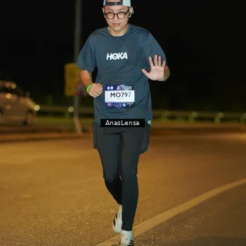 Runner Photo 7716588