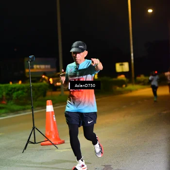 Runner Photo 7716597