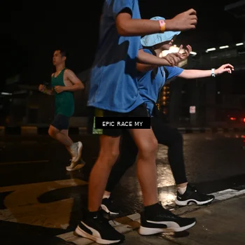 Runner Photo 7716653