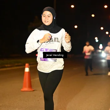 Runner Photo 7716654