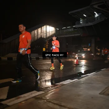 Runner Photo 7716678
