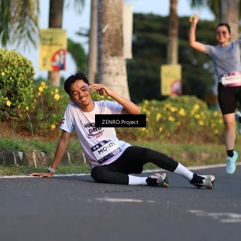Runner Photo 7716693