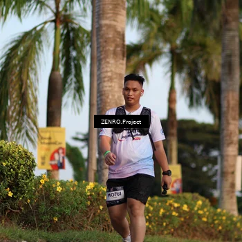 Runner Photo 7716709