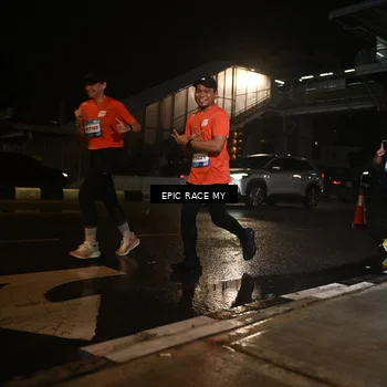Runner Photo 7716724