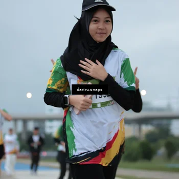 Runner Photo 7716745