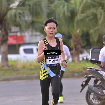 Runner Photo 7716747