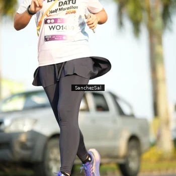 Runner Photo 7716757