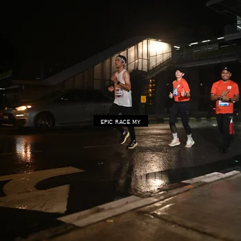 Runner Photo 7716781
