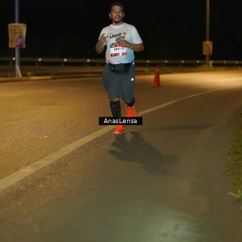 Runner Photo 7716785