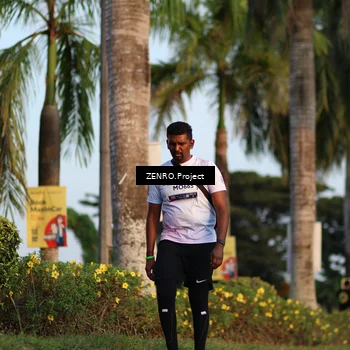 Runner Photo 7716801