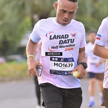 Runner Photo 7716819