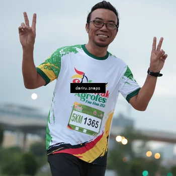 Runner Photo 7716862