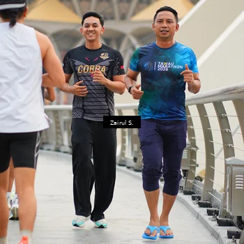 Runner Photo 7716868