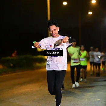 Runner Photo 7716876