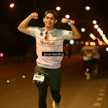 Runner Photo 7716886