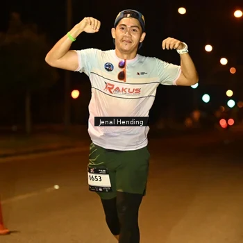 Runner Photo 7716888