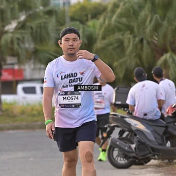 Runner Photo 7716916