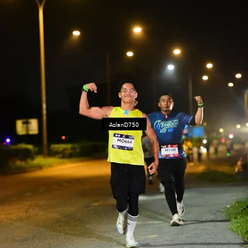 Runner Photo 7716921