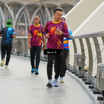 Runner Photo 7716931