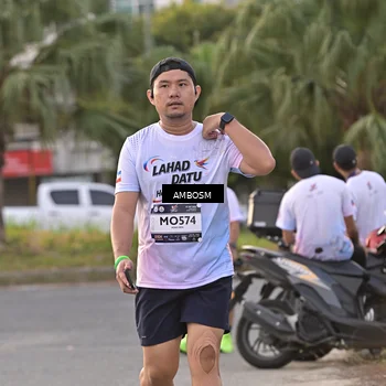 Runner Photo 7716950