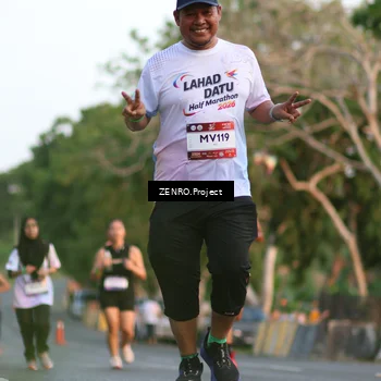 Runner Photo 7716952