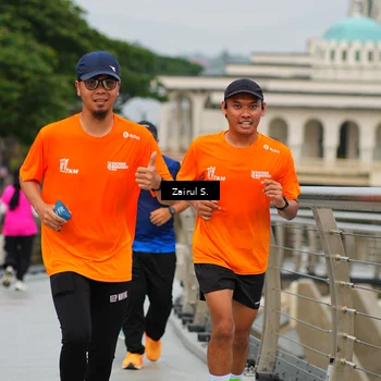 Runner Photo 7716972