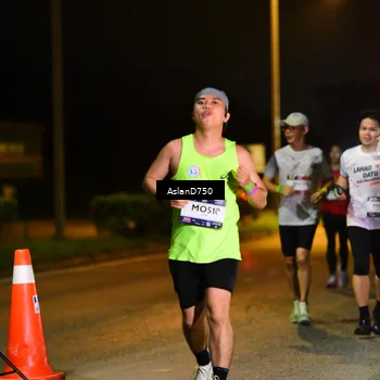 Runner Photo 7716974