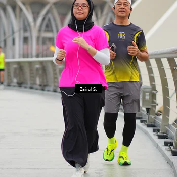 Runner Photo 7717010