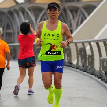 Runner Photo 7717045
