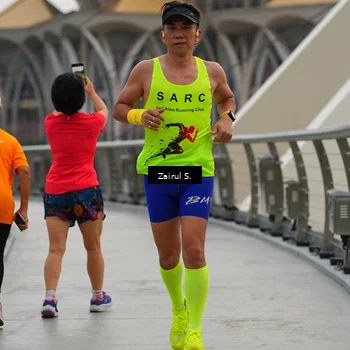 Runner Photo 7717049