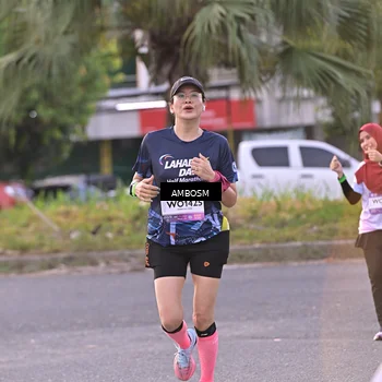 Runner Photo 7717059